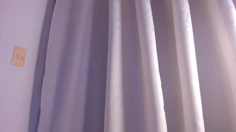 Avaline Help me reach 100 likes TRANSMISSION EVERY DAY FROM 39 PM online show from March 2, 5:01 am