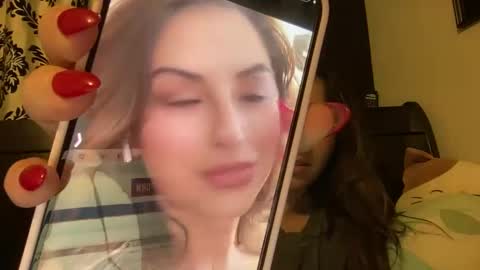 Ava Monroe online show from December 31, 8:37 am