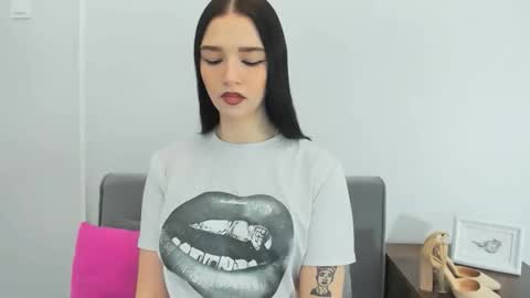 avasensitive69 online show from January 5, 5:27 pm