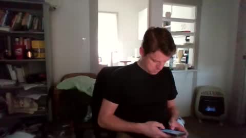 Avenger online show from February 21, 9:51 pm