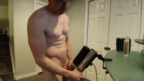 averageandsum online show from February 21, 6:05 am