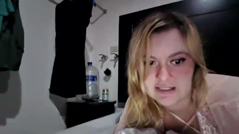 Avery Doll online show from June 15, 2:25 am