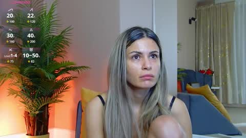 AVRILL CYRUX online show from February 4, 7:23 am