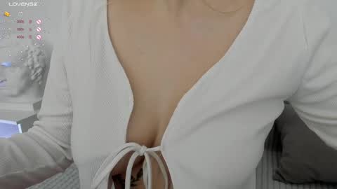 Emily online show from January 23, 2:33 am