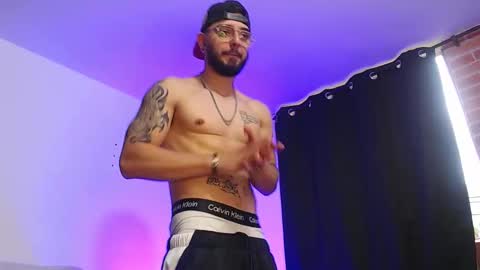 Independiente Model online show from January 8, 12:55 pm