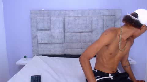 axel_diamond online show from February 19, 1:06 pm