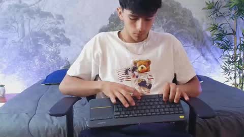 axel_draven online show from December 16, 11:49 am