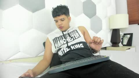 Axel Forte online show from April 9, 1:28 pm