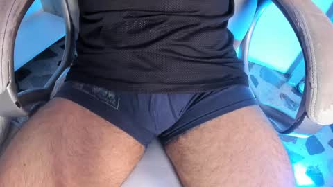 Snapshot of axel_grey_ chatting on September 14, 5:47 pm axel_grey_ online show from September 14, 5:47 pm