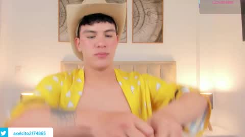 axel slim online show from March 8, 4:16 am