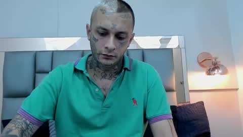    online show from January 9, 10:52 pm