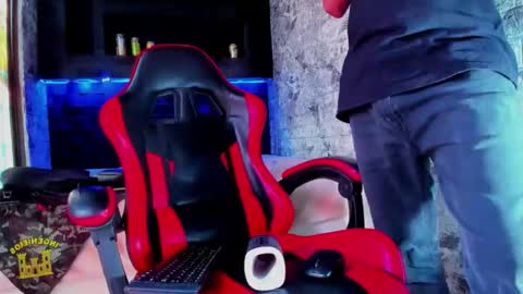 Axell Cross2 online show from March 31, 1:11 pm