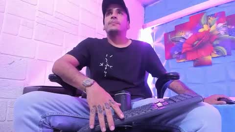 Axell Cross2 online show from October 2, 12:42 am