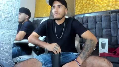 Axell Cross2 online show from March 3, 8:11 pm