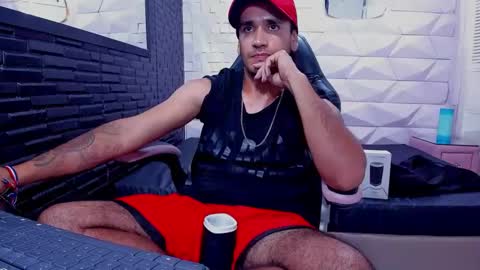 Axell Cross2 online show from January 30, 11:55 pm