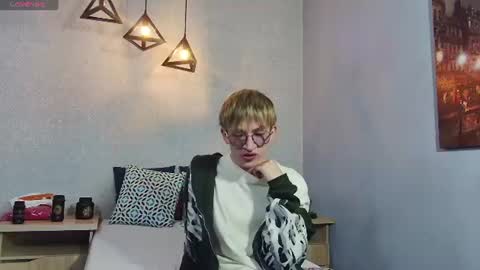 axell_stone online show from June 9, 8:41 pm