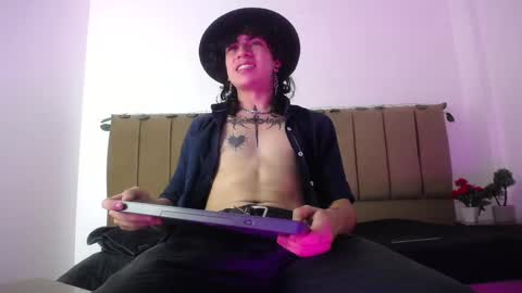 AxellKush online show from March 7, 4:12 am