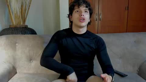 Axel Raven online show from September 29, 8:30 pm