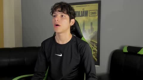 Axel Raven online show from January 7, 1:35 pm