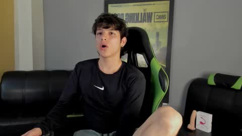 Axel Raven online show from January 10, 3:58 pm