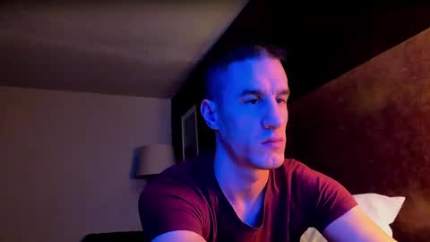 Snapshot of axl_fx chatting on February 15, 6:44 am Axl online show from February 15, 6:44 am