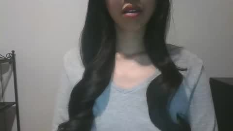 axue online show from December 14, 12:44 am