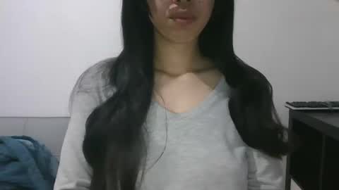 axue online show from February 22, 10:31 pm