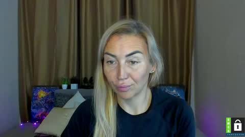 Jully online show from October 24, 6:19 pm