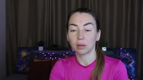 Jully online show from February 28, 8:20 am