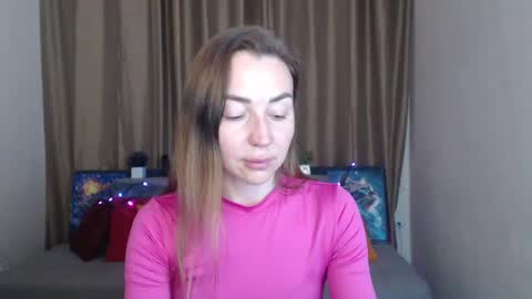 Jully online show from March 11, 5:46 am