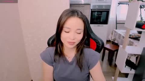 Aya Moon online show from October 20, 5:45 am