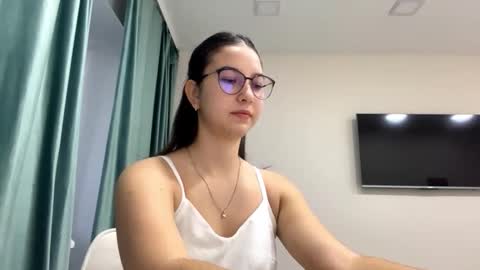 Allison online show from November 10, 7:11 am