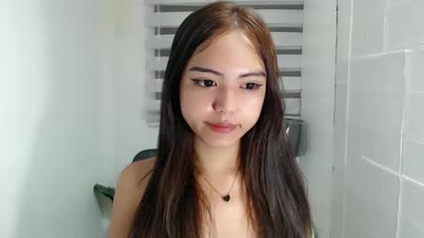 ayalvrs18 online show from December 30, 12:22 am