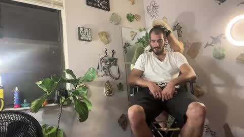 Erinn online show from February 24, 7:11 am