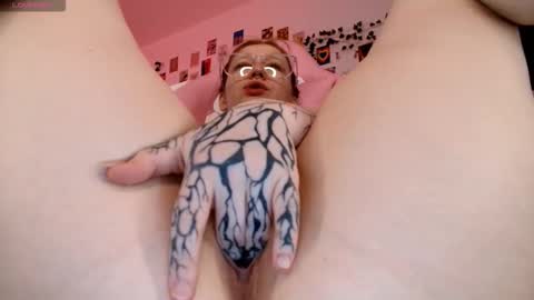 Ayla hill online show from October 5, 4:10 am