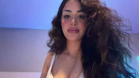 Ayla online show from August 10, 3:44 am