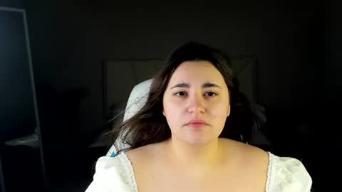 Ayleen online show from June 17, 3:33 am
