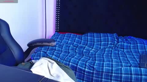 Ayliinn  online show from March 6, 9:03 am