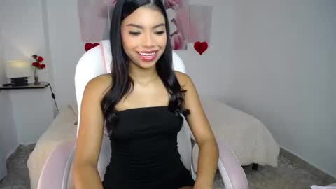aylin_ross_ online show from July 13, 2:59 am