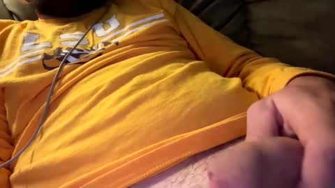 AyooItsMe online show from November 2, 7:30 am