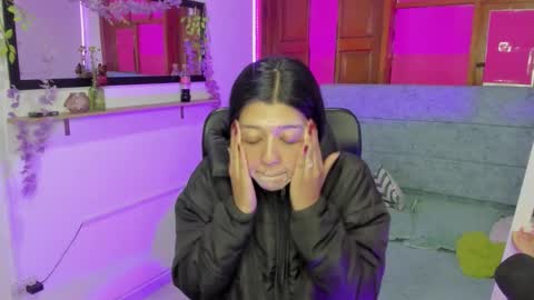 Aysha online show from March 19, 1:00 am