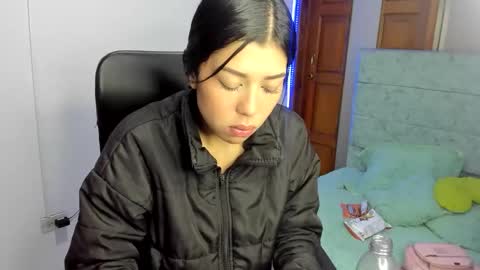 aysha_winxx online show from November 27, 4:09 am