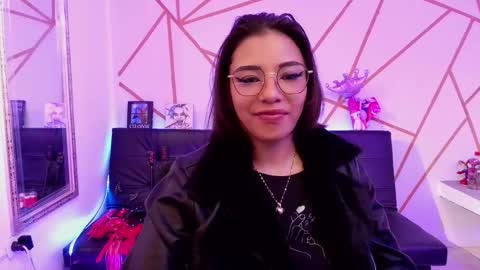 sofia online show from December 15, 11:45 pm