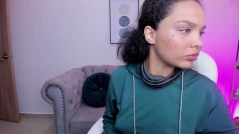 Snapshot of ayshel_cooperr chatting on October 24, 4:24 am ayshel_cooperr online show from October 24, 4:24 am