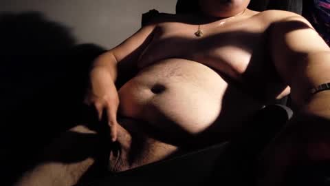 Snapshot of ayyyyletsgo chatting on September 24, 2:18 am MG online show from September 24, 2:18 am