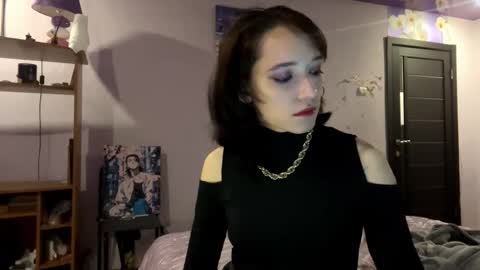 Minro online show from November 22, 12:25 pm