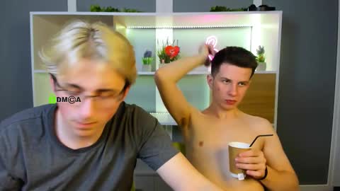 azen_rush online show from February 24, 7:50 pm