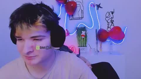 azen_rush online show from February 10, 7:28 pm