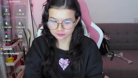 Azu  online show from March 31, 12:33 am