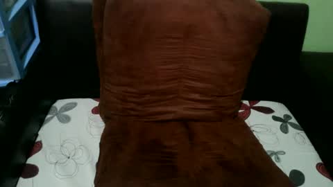 LUIS G. online show from November 10, 3:26 pm